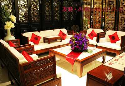 友聯(lián)為家紅木大連加盟商劉子暢 追求完美的睿智女子與文化傳播的使命